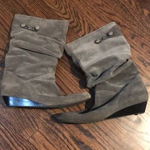 Gray slouch boots